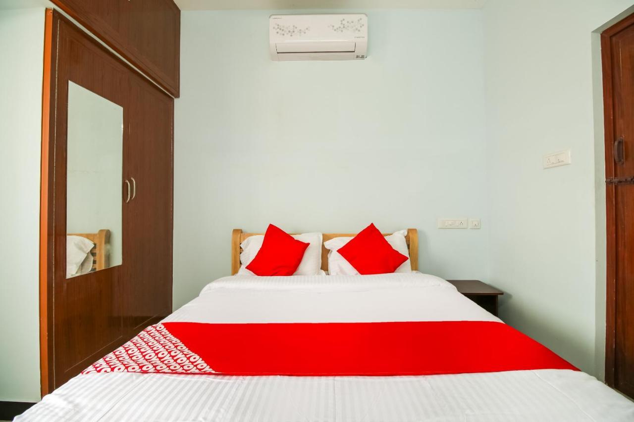 Oyo 71549 Shri Sai Apartments Mettuppālaiyam Zewnętrze zdjęcie