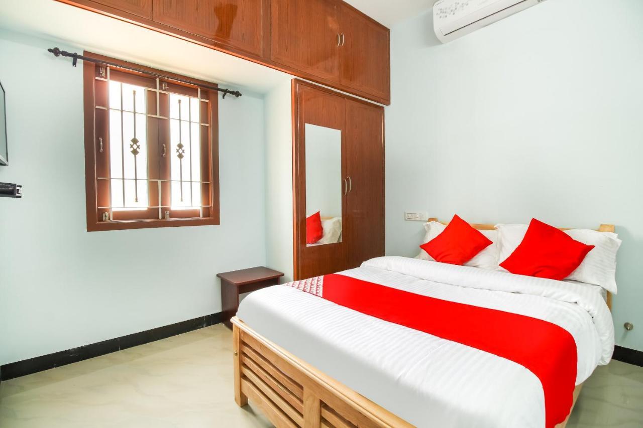 Oyo 71549 Shri Sai Apartments Mettuppālaiyam Zewnętrze zdjęcie